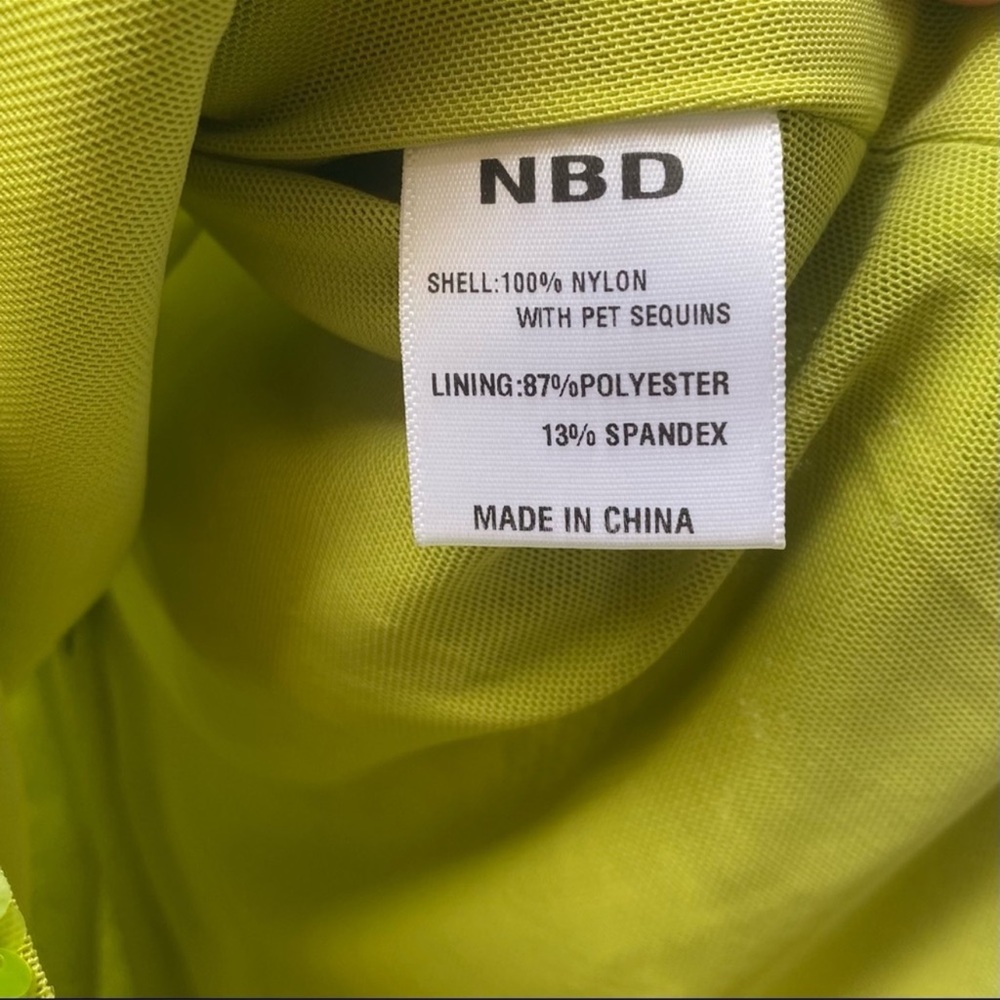 nbd size s apple martini sequin side zip minidress - Picture 3 of 10